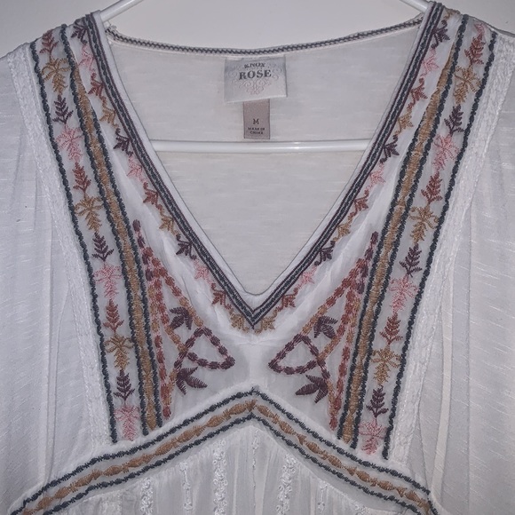 Embroidered top - Picture 2 of 2